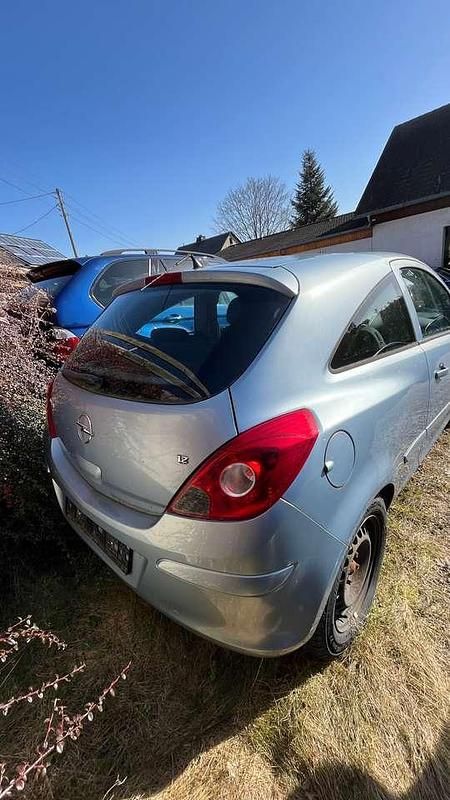 Gebraucht Opel Corsa Catch Me 80 PS (58 kW) 2007 Aeroblau mi2 Kleinwagen