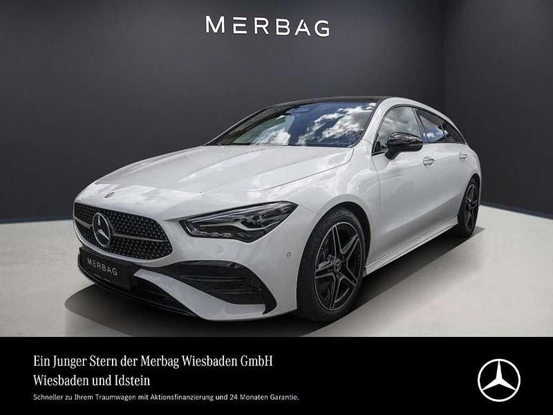 Polarweiß Gebraucht 2024 Mercedes CLA200 AMG Line Premium Kombi | 36.880 € (Teuer) - Bild 1/4