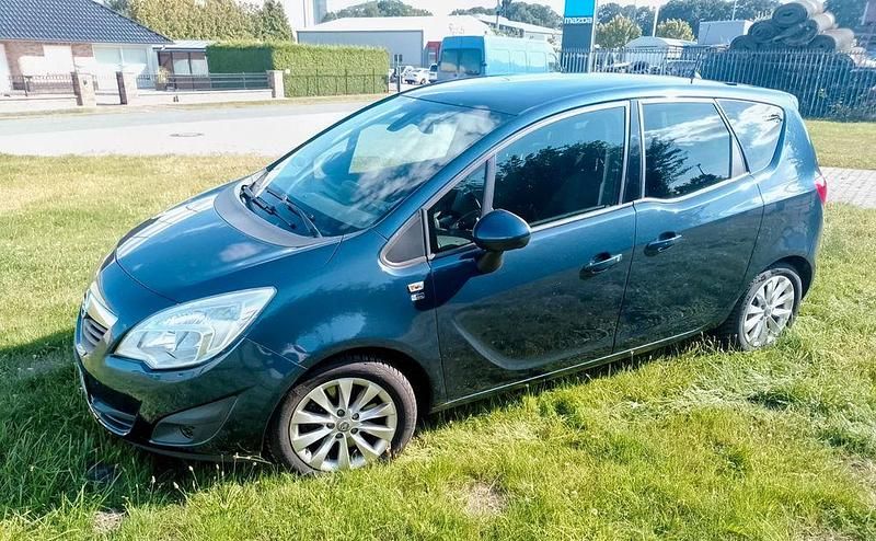 Blau Gebraucht 2012 Opel Meriva Edition Van / Kleinbus | 4.999 € (Fairer Preis) - Bild 1/4