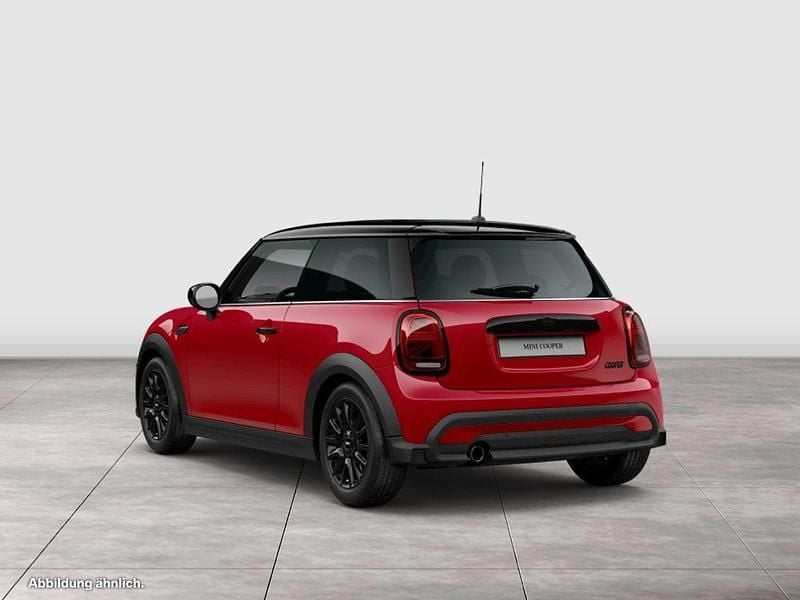 Gebraucht Mini Cooper 136 PS (100 kW) 2023 Chili red Kleinwagen