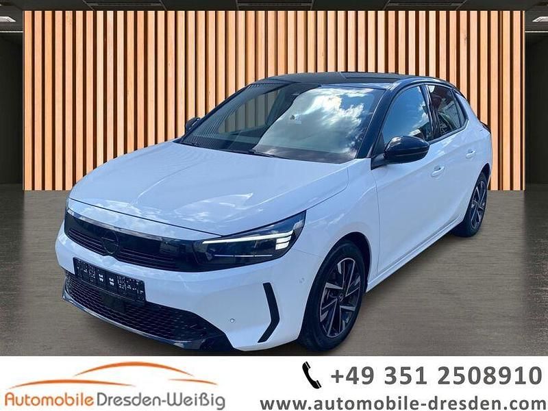 Weiß Gebraucht 2024 Opel Corsa GS Line Limousine | 15.880 € (Guter Preis) - Bild 1/4