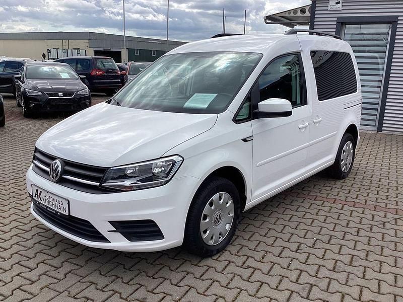 Weiß Gebraucht 2017 VW Caddy Trendline Van / Kleinbus | 17.400 € (Teuer) - Bild 1/4