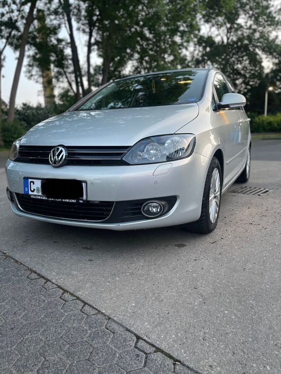 Grau Gebraucht 2014 VW Golf Plus Match Van / Kleinbus | 10.000 € (Fairer Preis) - Bild 1/4