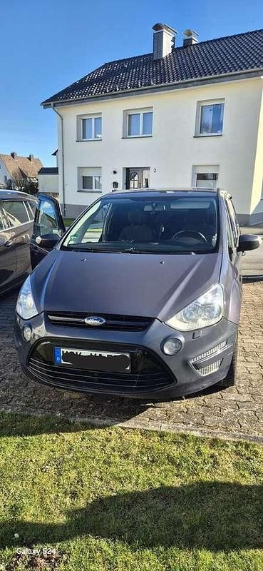 Gebraucht Ford S-MAX S 140 PS (102 kW) 2010 Blau Van / Kleinbus