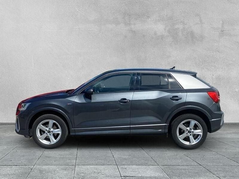 Gebraucht Audi Q2 S-Line 150 PS (110 kW) 2024 Grau SUV
