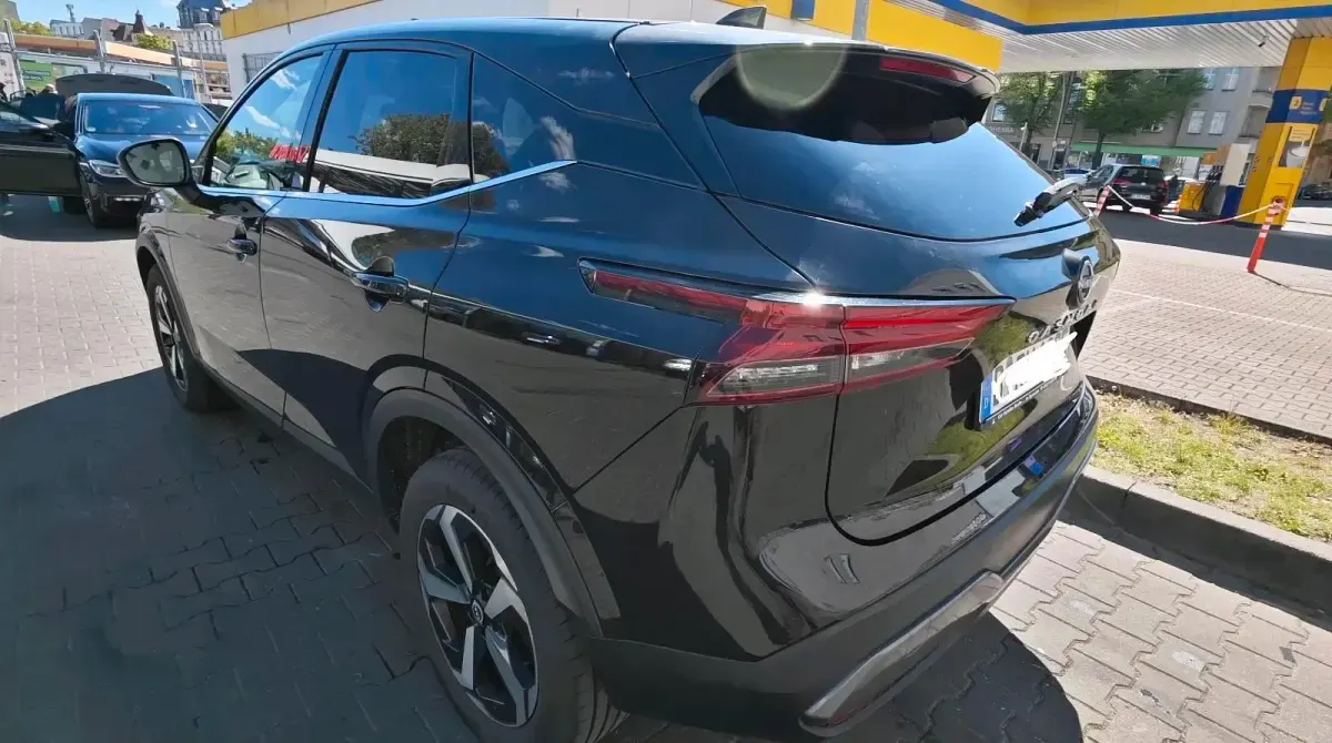 Gebraucht Nissan Qashqai 159 PS (116 kW) 2024 Schwarz SUV