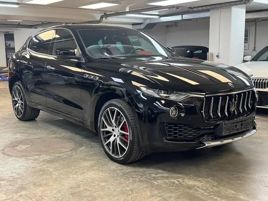 Gebraucht Maserati Levante 275 PS (202 kW) 2017 Schwarz SUV