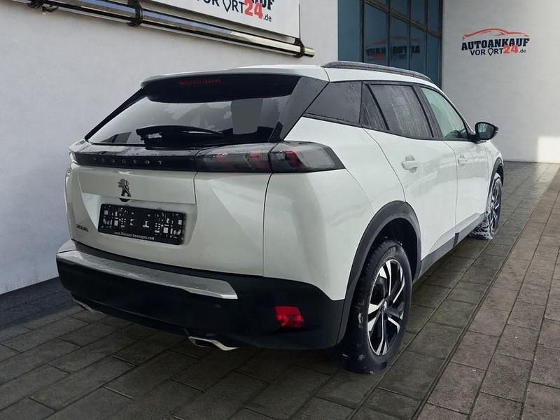 Gebraucht Peugeot 2008 Allure 131 PS (96 kW) 2023 Weiß SUV