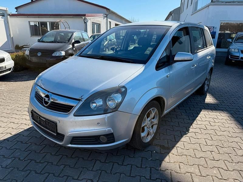 Gebraucht Opel Zafira 110 PS (80 kW) 2008 Silber Van / Kleinbus