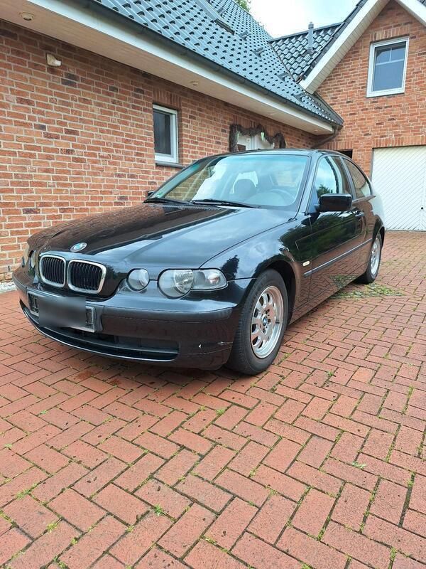 Schwarz Gebraucht 2003 BMW 316 Compact Kleinwagen | 850 € (Superpreis) - Bild 1/4
