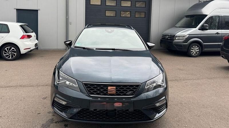 Gebraucht Seat Leon ST 4Drive 300 PS (220 kW) 2019 Grau Kombi