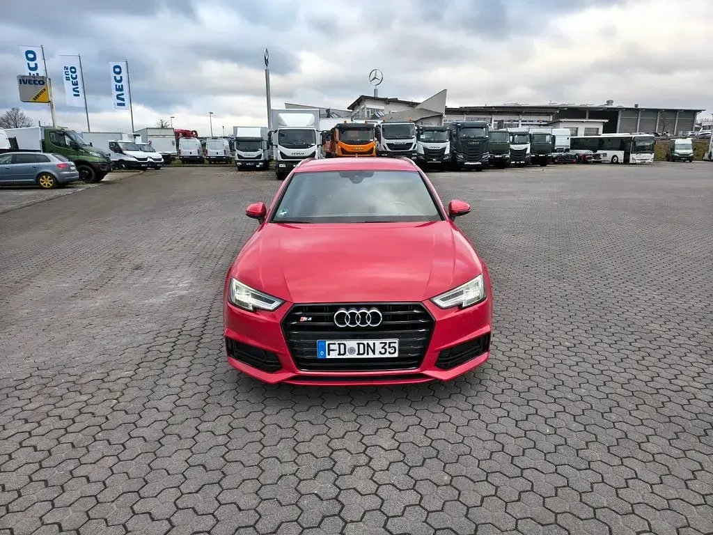 Gebraucht Audi A4 Sport 252 PS (185 kW) 2016 Rot Kombi