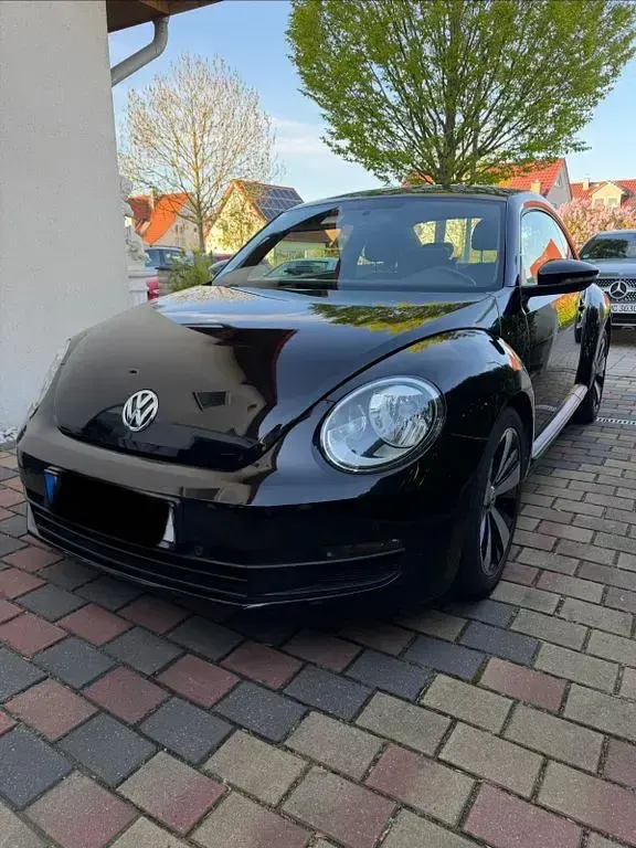 Gebraucht VW Beetle 105 PS (77 kW) 2013 Schwarz Kleinwagen