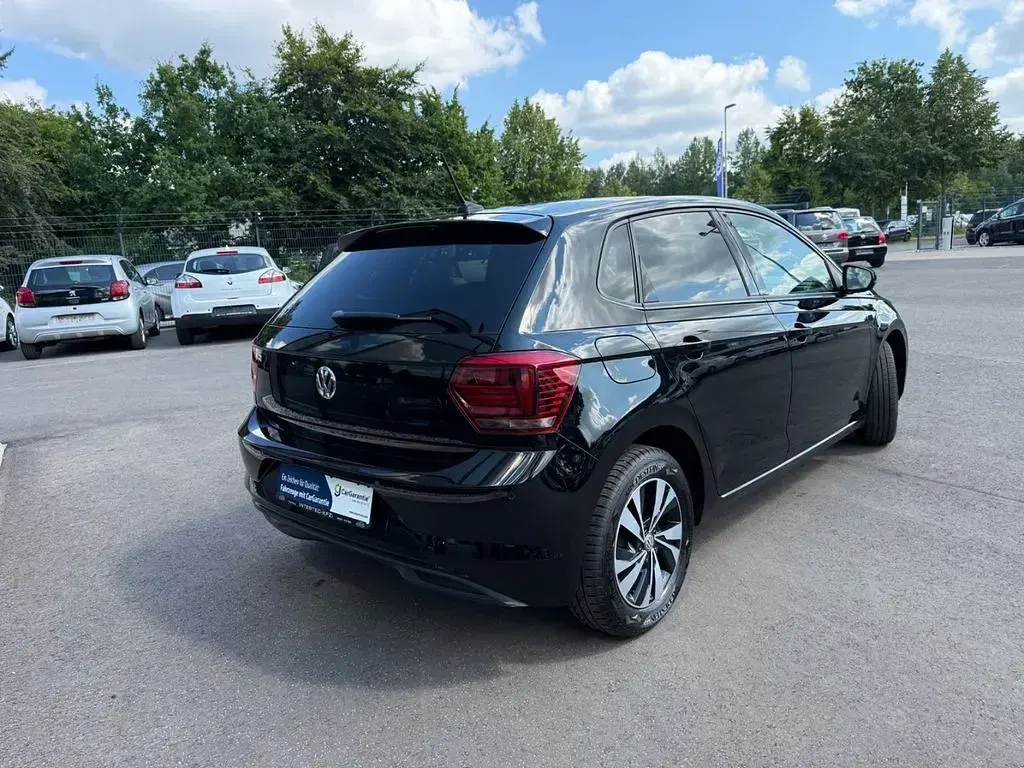 Gebraucht VW Polo Comfortline 95 PS (69 kW) 2019 Schwarz Kleinwagen