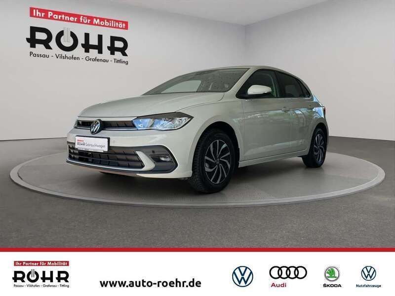 Ascotgrau Gebraucht 2024 VW Polo Life Kleinwagen | 20.670 € (Guter Preis) - Bild 1/4