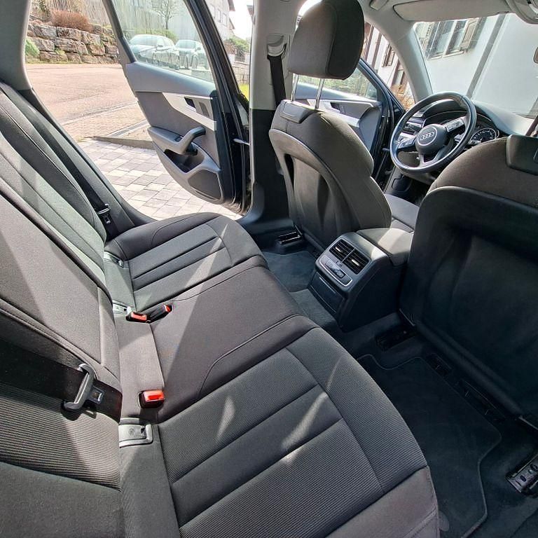 Gebraucht Audi A4 Sport 218 PS (160 kW) 2017 Schwarz Kombi