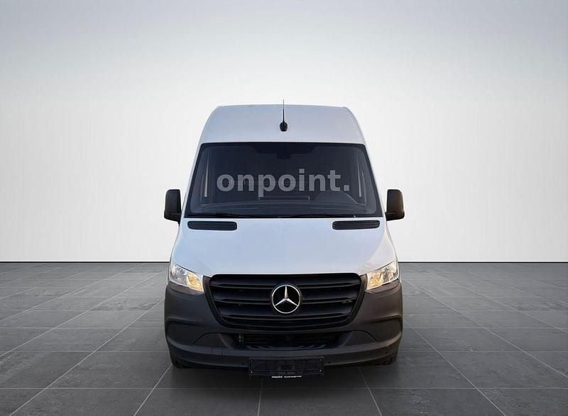 Używany Mercedes Sprinter 114 KM (83 kW) 2022 Biały Van