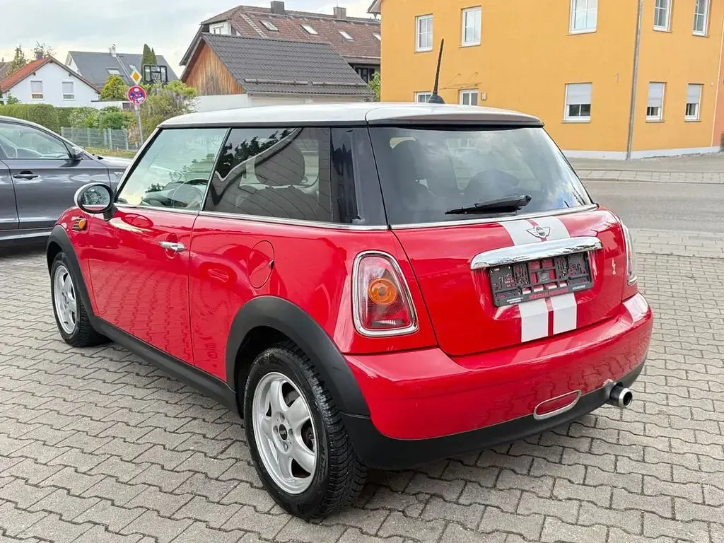 Brugt Mini ONE 95 HK (69 kW) 2009 Rød Hatchback