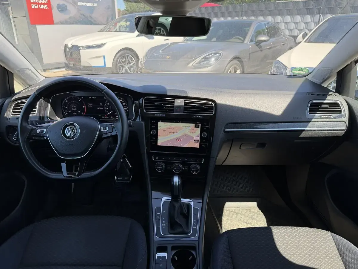 Second-hand VW Golf VII United 150 CP (110 kW) 2020 Alb Break
