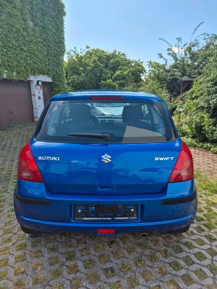 Gebraucht Suzuki Swift 92 PS (67 kW) 2007 Blau Kleinwagen