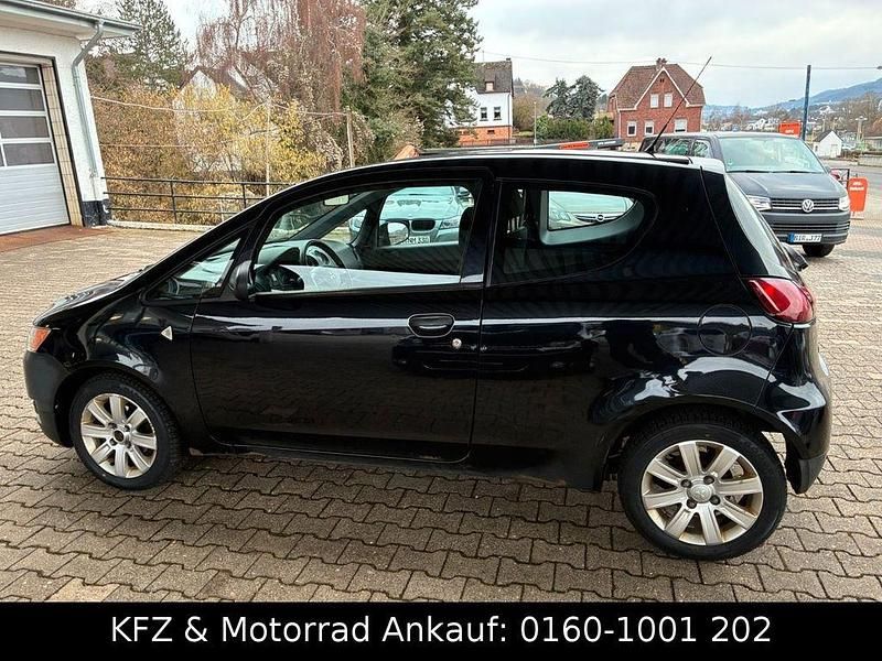 Gebraucht Mitsubishi Colt Basis 75 PS (55 kW) 2013 Schwarz Limousine