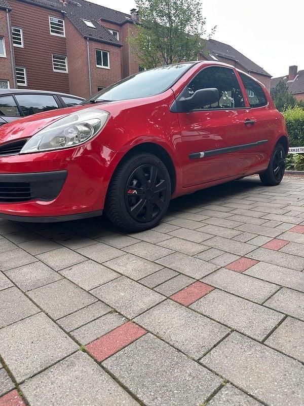 Gebraucht 2007 Renault Clio II Kleinwagen | 1.599 € (Teuer) - Bild 1/4