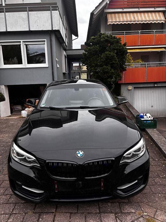 Gebraucht BMW 218 Sport Line 136 PS (100 kW) 2016 Schwarz Coupé