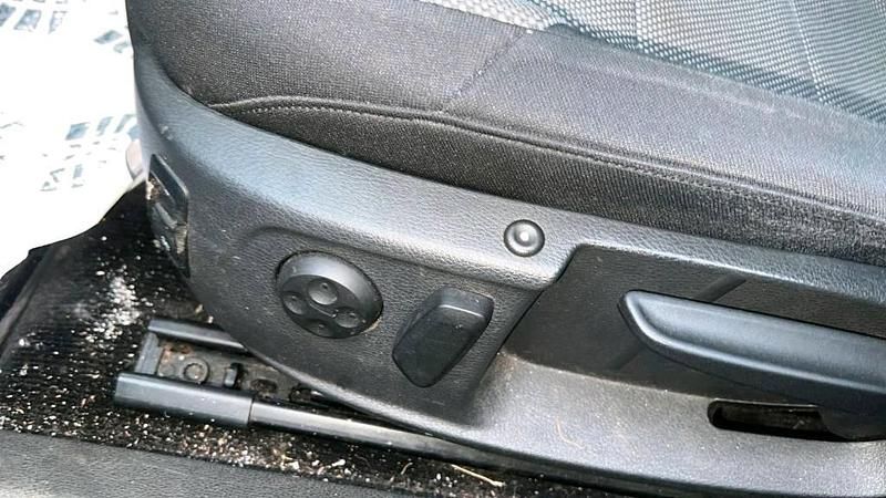 Gebraucht VW Passat 2011 Schwarz Kombi