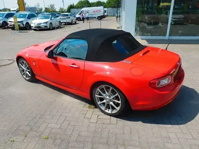 Gebraucht Mazda MX5 20th Anniversary 126 PS (92 kW) 2010 Rot Cabrio