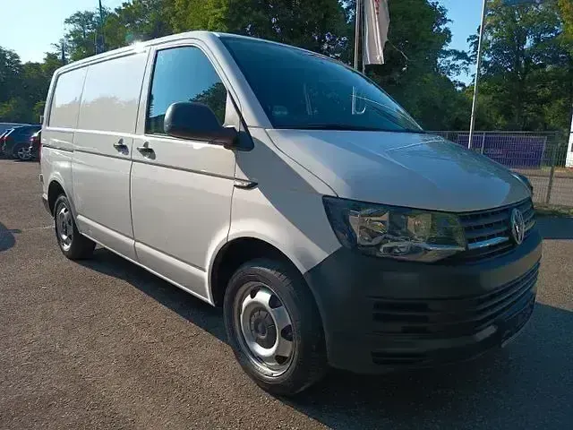 Gebraucht VW T6 102 PS (75 kW) 2016 Andere Van