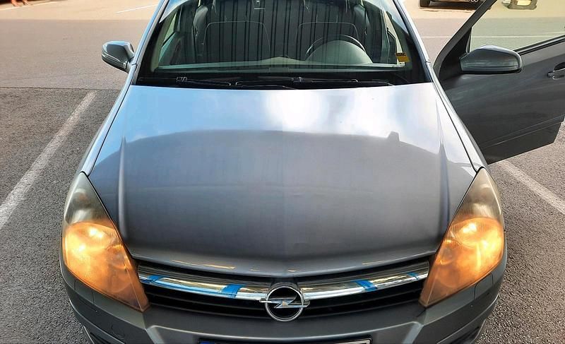Gebraucht Opel Astra 105 PS (77 kW) 2005 Grau Kombi