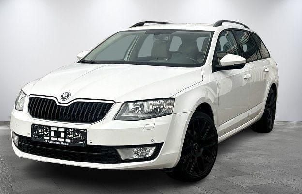 Candyweiss Gebraucht 2014 Skoda Octavia Elegance Kombi | 7.950 € (Guter Preis) - Bild 1/4