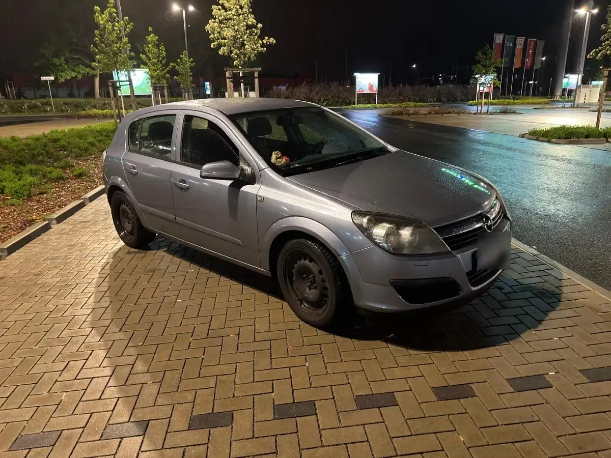 Occasion Opel Astra 105 ch (77 kW) 2006 Gris Berline
