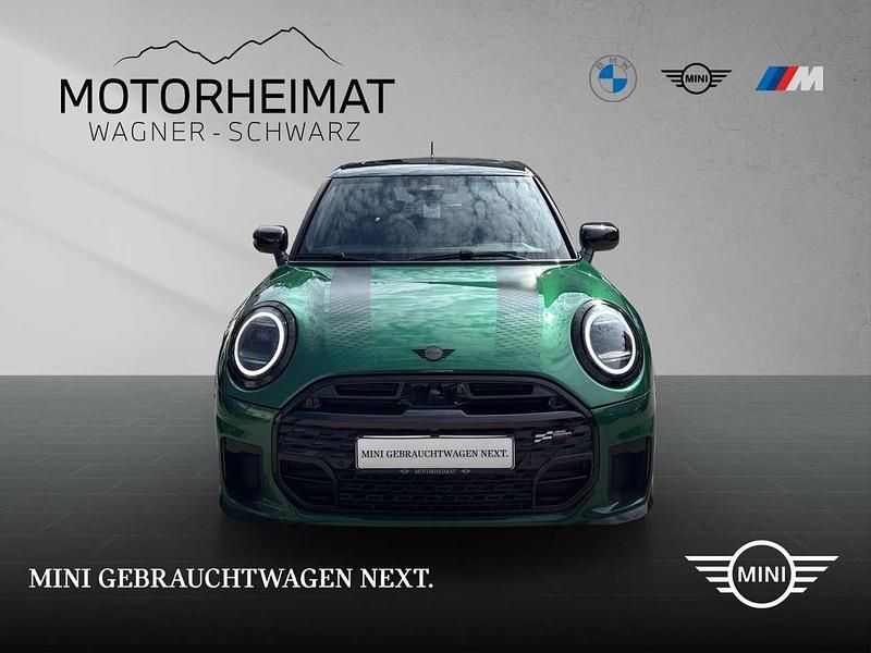 Gebraucht Mini John Cooper Works 204 PS (150 kW) 2025 British racing green metallic Kleinwagen