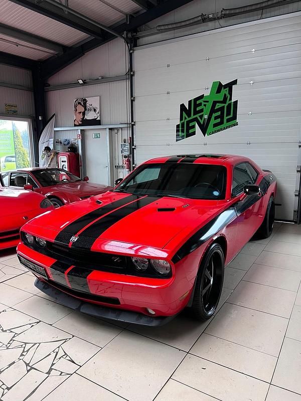 Gebraucht Dodge Challenger 381 PS (280 kW) 2009 Rot Coupé