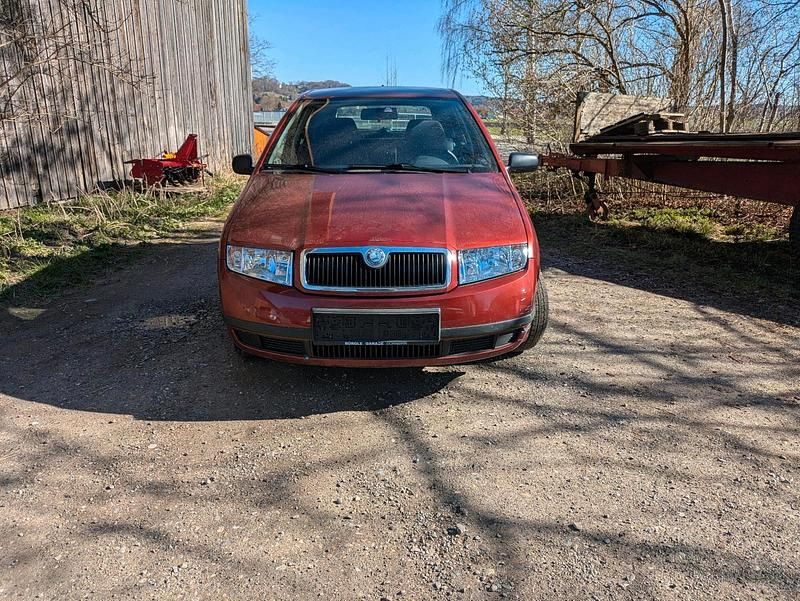 Gebraucht Skoda Fabia 54 PS (39 kW) 2002 Rot Kleinwagen