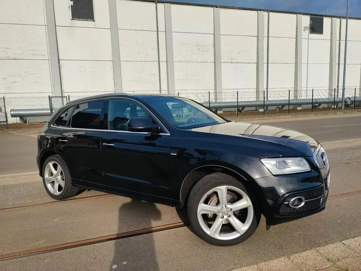 Gebraucht Audi Q5 S-Line 180 PS (132 kW) 2017 Schwarz SUV