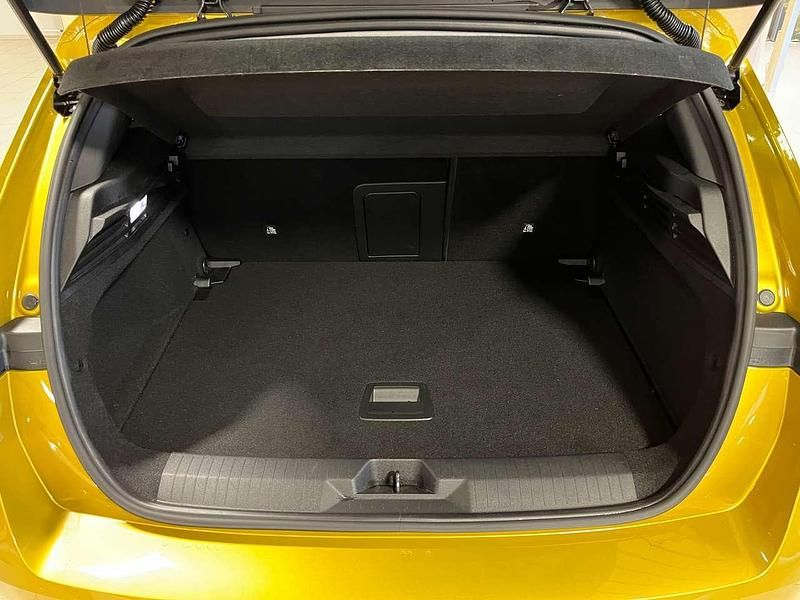 Gebraucht Opel Astra Elegance 110 PS (80 kW) 2022 Kult gelb Kleinwagen