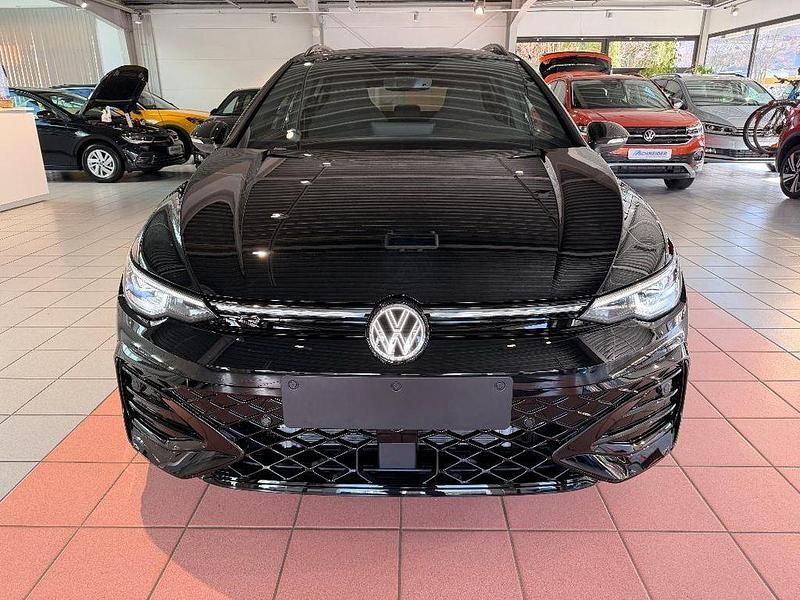 Neu VW Golf VIII R-line 150 PS (110 kW) 2026 Schwarz Kombi