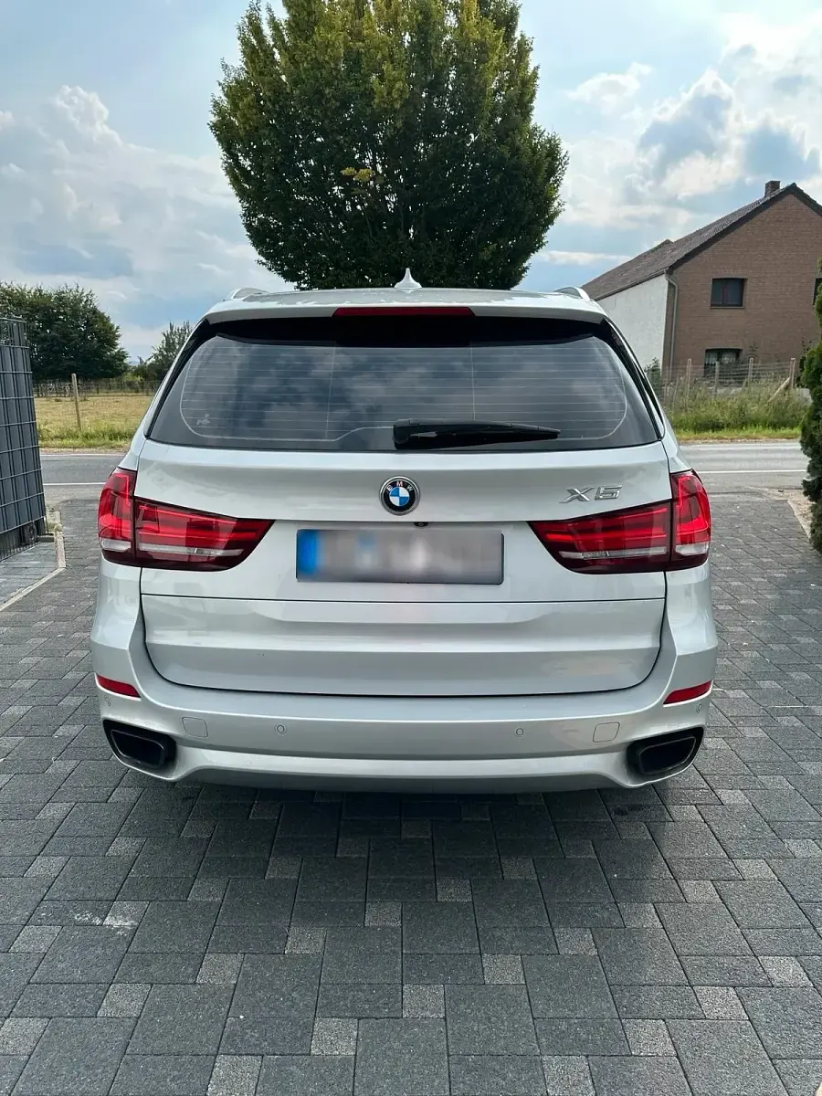 Gebraucht BMW X5 M Sport 313 PS (230 kW) 2017 Silber SUV