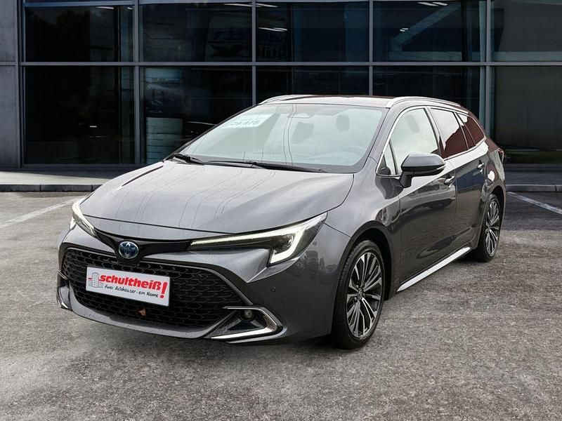 Gebraucht Toyota Corolla Team 140 PS (102 kW) 2025 Grau Kombi
