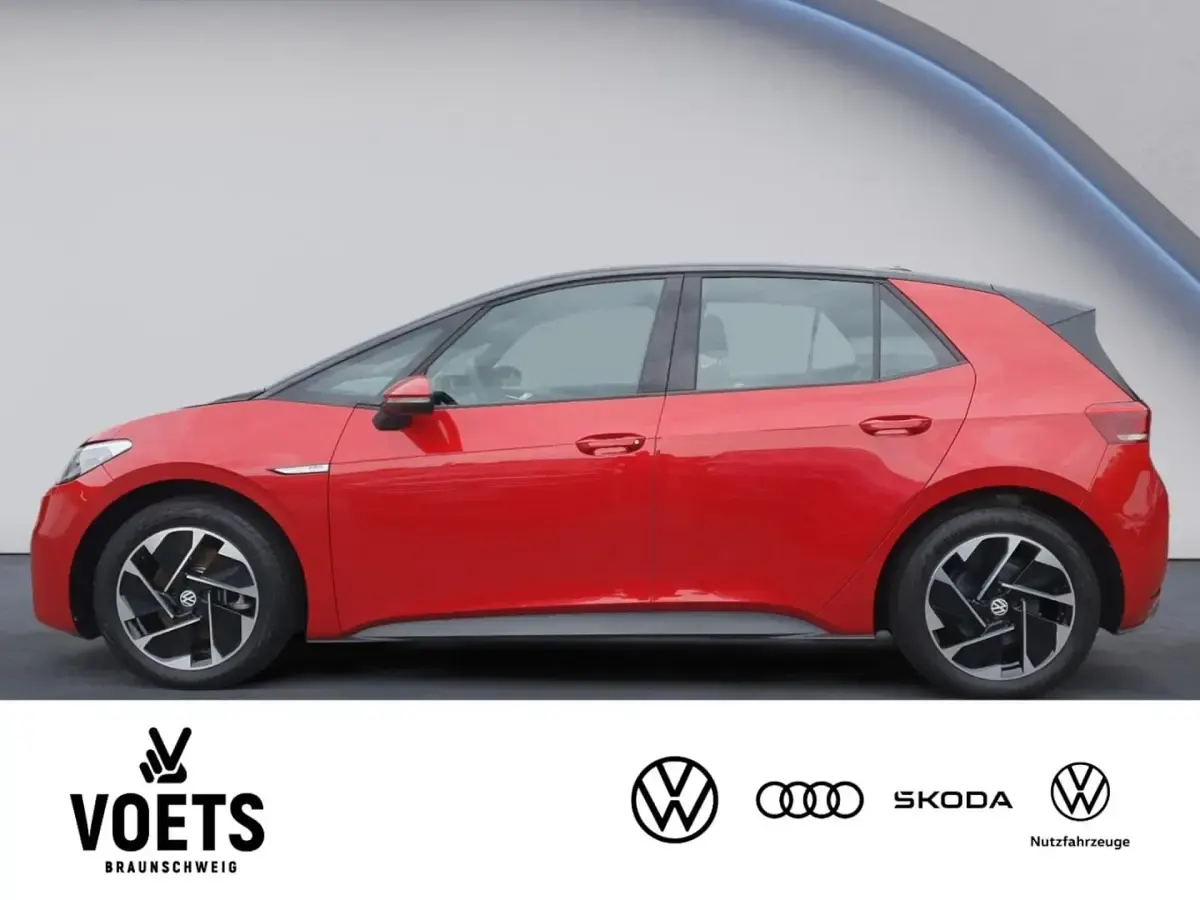 Gebraucht VW ID.3 Pro Performance 150 kW (204 PS) 2023 Rot Kleinwagen