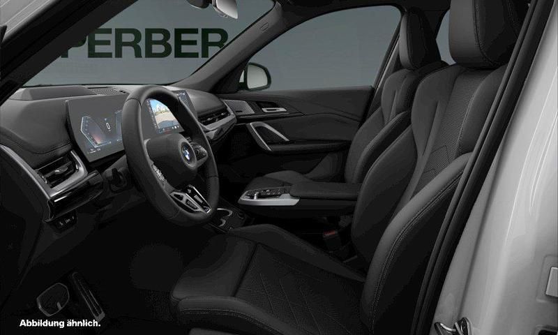 Używany BMW X1 Performance 204 KM (150 kW) 2025 Biały SUV