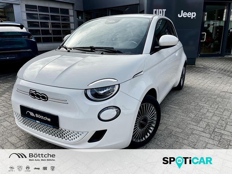 Gebraucht Fiat 500e 86 kW (118 PS) 2023 Arktis weiß Kleinwagen