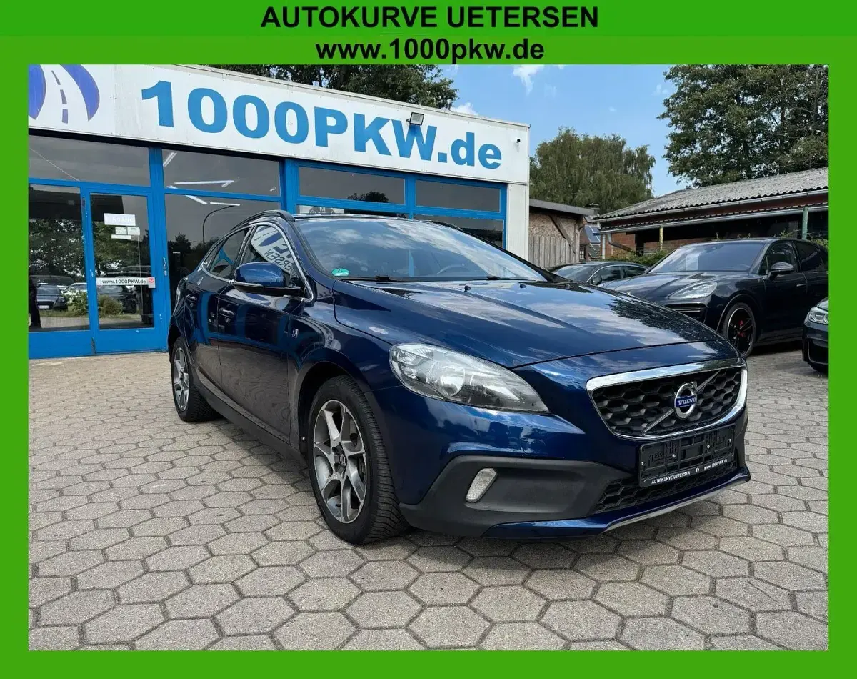 Gebraucht Volvo V40 CC Ocean Race 190 PS (139 kW) 2015 Blau Kombi