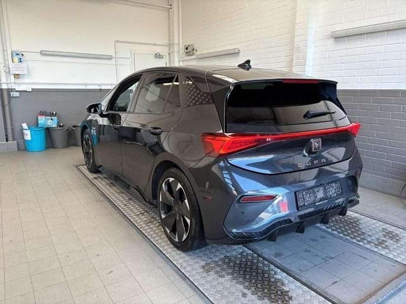 Gebraucht Cupra Born e-Boost 169 kW (231 PS) 2023 Grau Kleinwagen