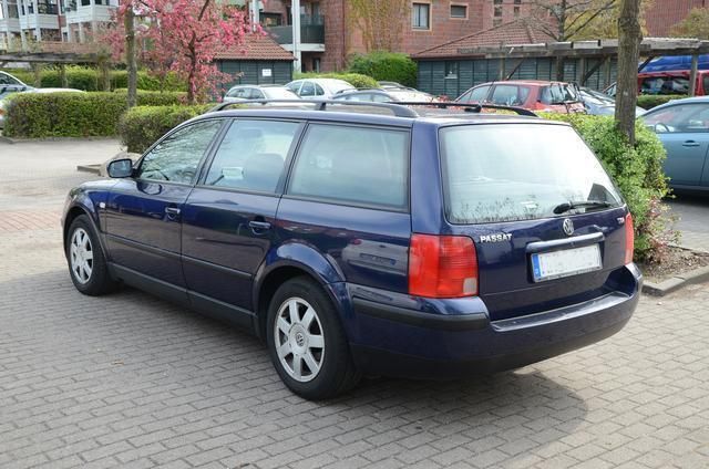Gebraucht VW Passat 156 PS (114 kW) 2000 Blau metallic Kombi