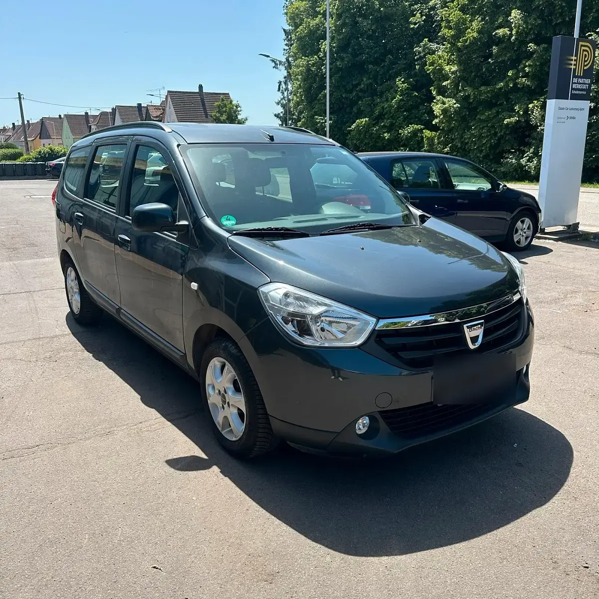 Gebraucht Dacia Lodgy 83 PS (61 kW) 2014 Grau Van / Kleinbus