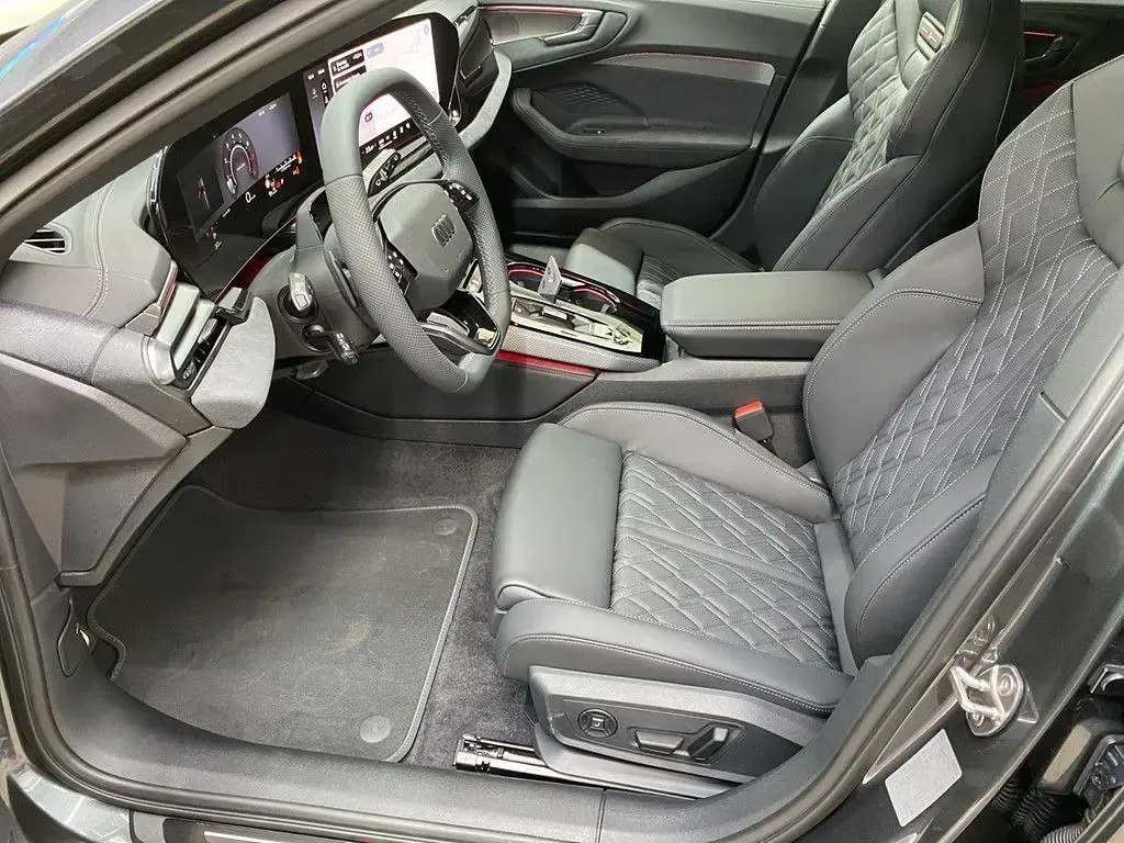 Neu Audi A5 S-Line 204 PS (150 kW) 2026 Daytonagrau perleffekt Kombi