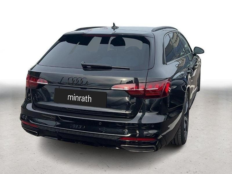 Gebraucht Audi A4 S-Line 163 PS (119 kW) 2024 Schwarz Kombi